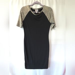 Black and Gold Short Sleeve Dress